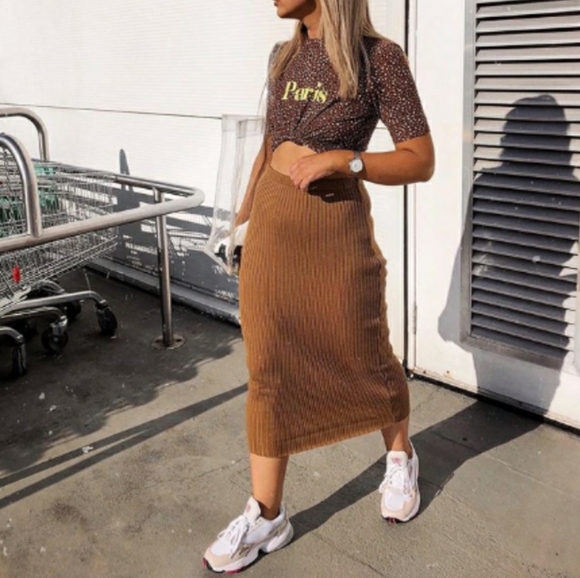 Adidas Falcon Active Red trendy  sneakers - Picture 16 of 17